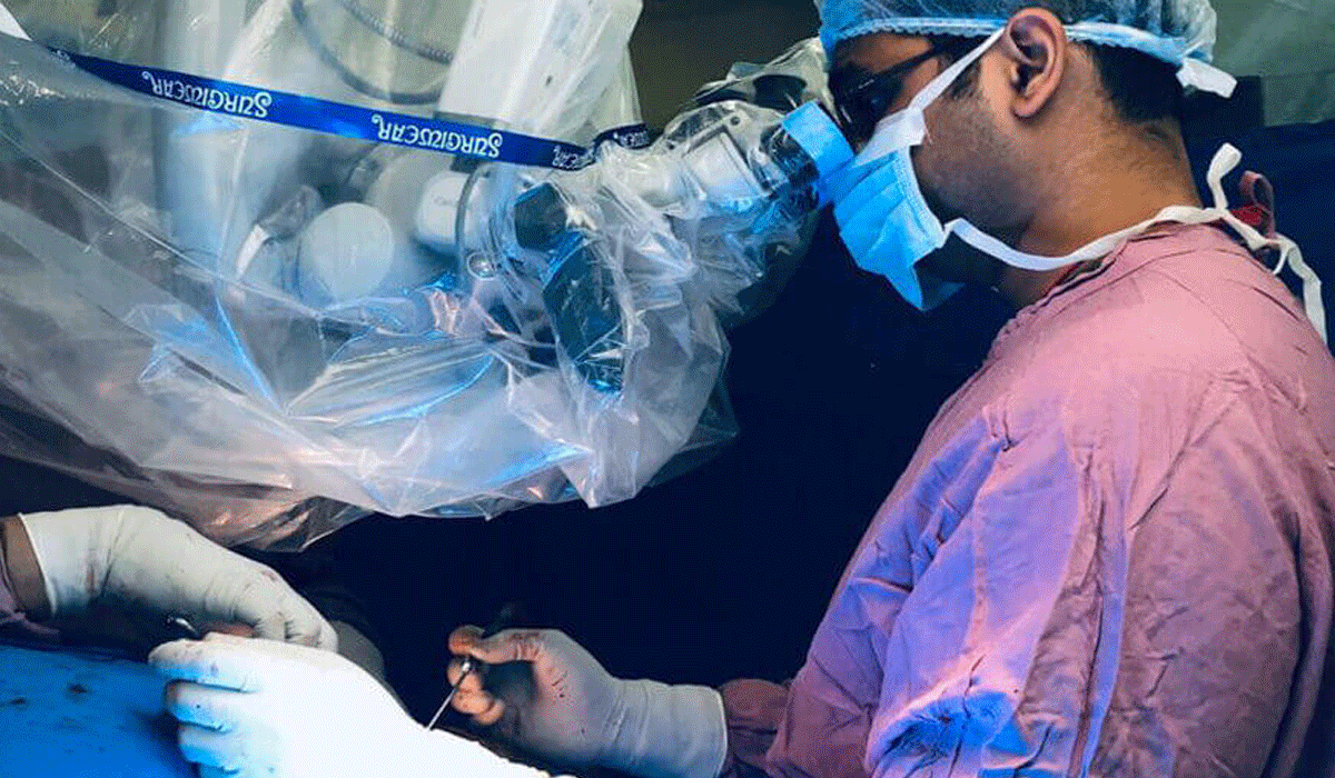 Dr Himanshu tyagi- Spine Surgeon